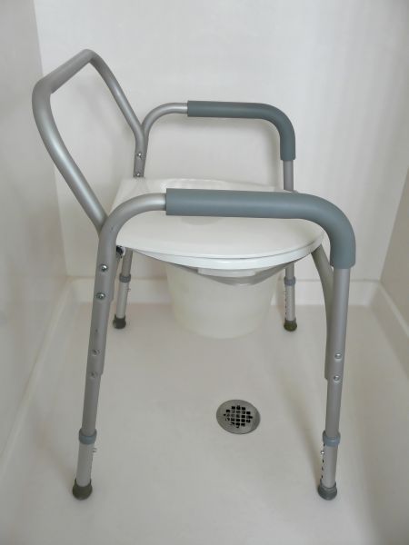 Commode Installation in Aurora