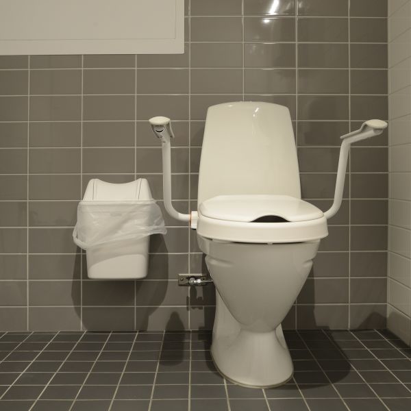 Commercial Toilet Repair in Aurora